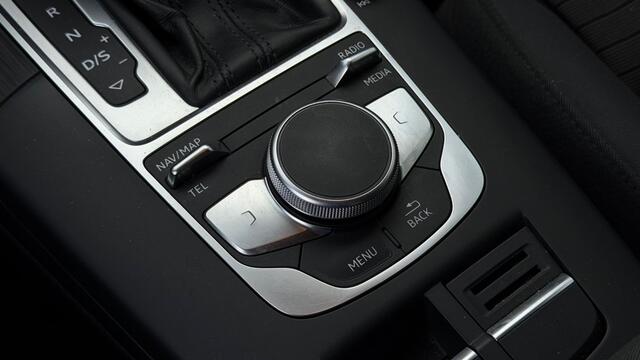 Audi A3 Limousine 1.0 TFSI Sport Lease Edition, Automaat, Camera, Cruise, Trekhaak