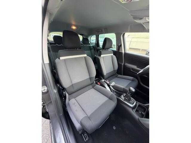 Citroen C3 Aircross 110pk Shine Camera - Parkeersensoren V+A - 17incl 4S - Automatische Airco - Navigatie - Apple Carplay