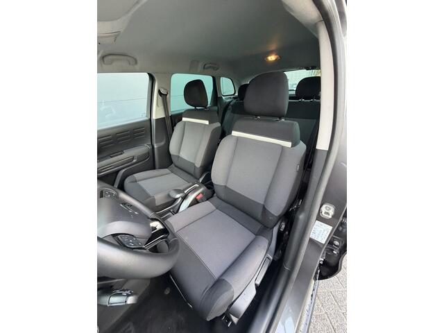 Citroen C3 Aircross 110pk Shine Camera - Parkeersensoren V+A - 17incl 4S - Automatische Airco - Navigatie - Apple Carplay
