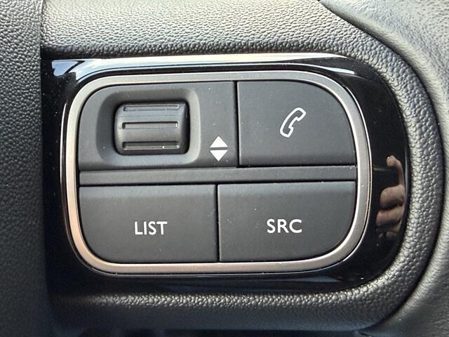 Citroen C3 Aircross 110pk Shine Camera - Parkeersensoren V+A - 17incl 4S - Automatische Airco - Navigatie - Apple Carplay