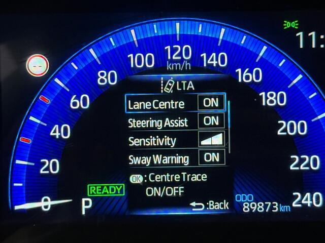 Toyota Corolla 1.8 Hybrid Active | Automaat | Adaptive cruise | Stuur & stoelverwarming | Head-up display | Camera | CarPlay