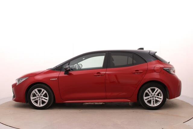 Toyota Corolla 1.8 Hybrid Active | Automaat | Adaptive cruise | Stuur & stoelverwarming | Head-up display | Camera | CarPlay