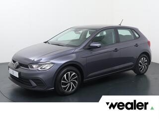 VOLKSWAGEN POLO 1.0 TSI Life | 95 PK | Automaat | Adaptive cruise control | Navigatiesysteem |