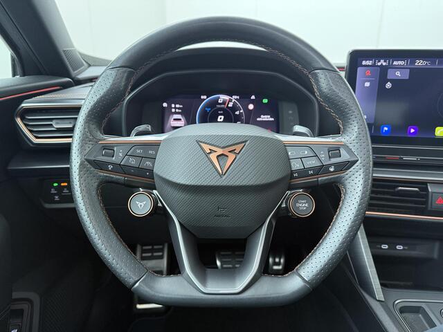Cupra Formentor 1.4 e-Hybrid VZ Performance | 245 PK | SoH 94% | Trekhaak | Panoramadak | Lederen kuipstoelen | Dodehoek detectie | Adaptive cruise control 