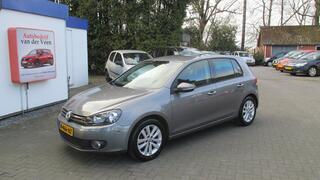 Volkswagen Golf VI