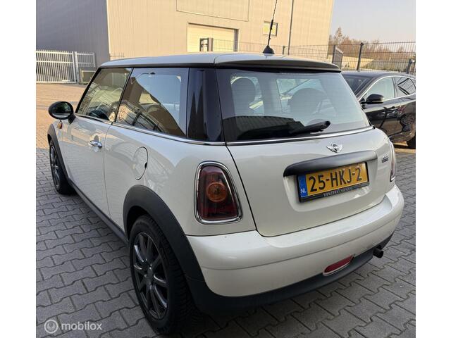 Mini ONE Mini 1.4 / BJ 2009 / Airco / Sport.Velgen / N.A.P