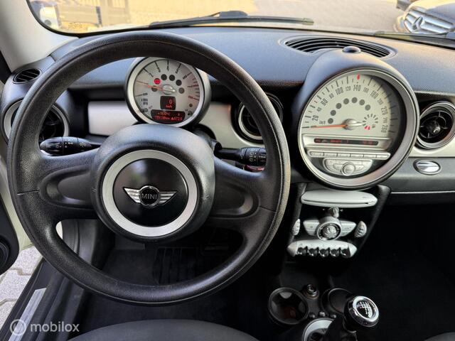 Mini ONE Mini 1.4 / BJ 2009 / Airco / Sport.Velgen / N.A.P