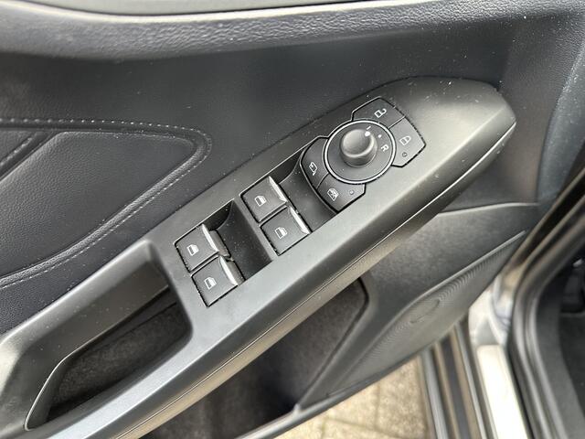 Ford Focus Wagon 1.0 EcoBoost Hybrid ST Line Style | Park Assist | Navi | Cruise | Lane assist