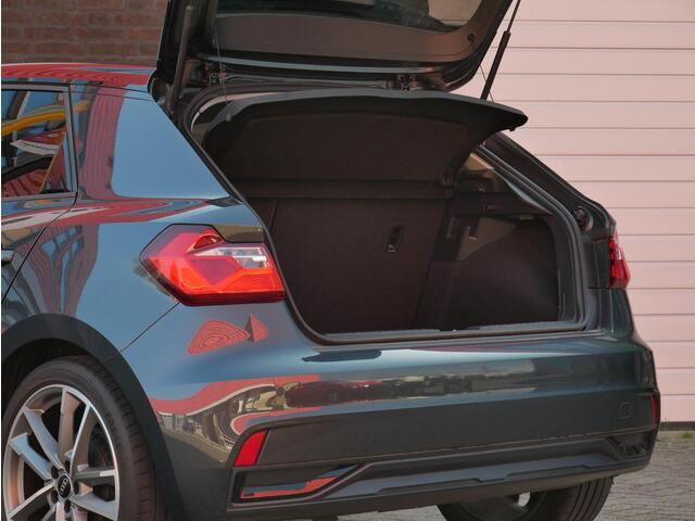 Audi A1 Sportback S line 18'|Stoelverwarming| ACC| Carplay| Virtual
