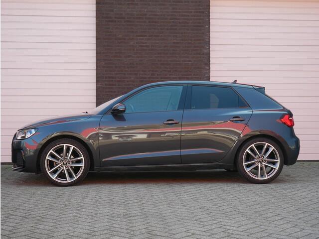 Audi A1 Sportback S line 18'|Stoelverwarming| ACC| Carplay| Virtual