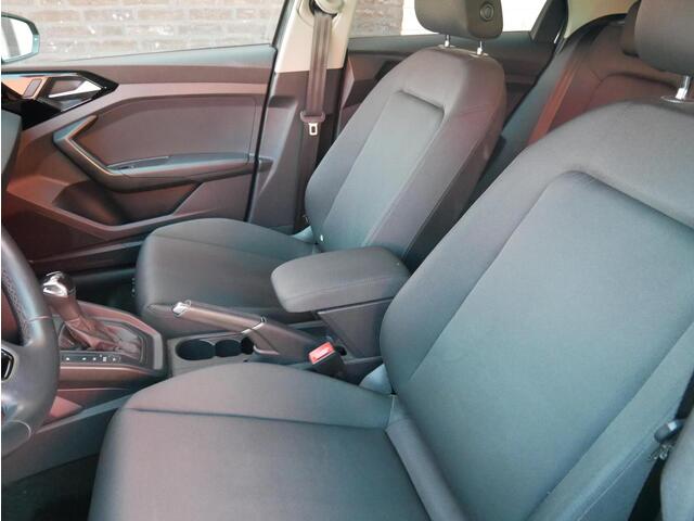 Audi A1 Sportback S line 18'|Stoelverwarming| ACC| Carplay| Virtual