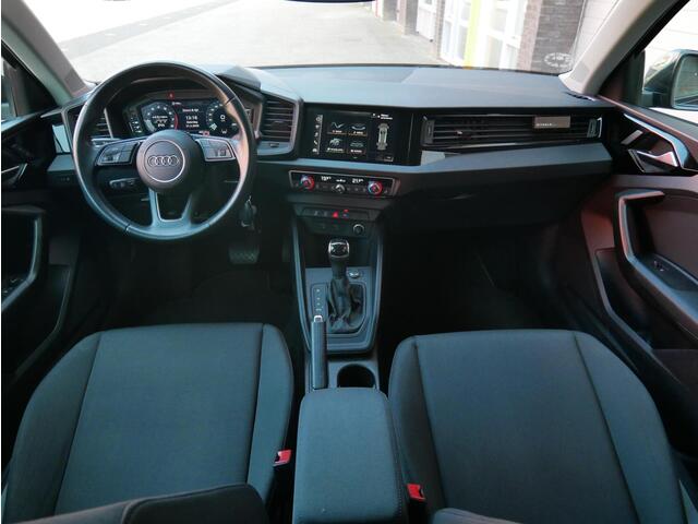 Audi A1 Sportback S line 18'|Stoelverwarming| ACC| Carplay| Virtual