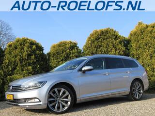VOLKSWAGEN PASSAT Variant 1.6 TDI Connected + * Panorama *