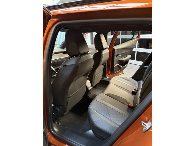 Peugeot 2008 1.2 PureTech Allure Automaat 