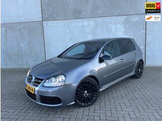 Volkswagen Golf V