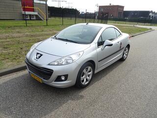 PEUGEOT 207 CC 1.6 VTi