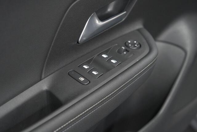 Opel Mokka 1.2 Turbo 130pk Automaat GS | Camera | Apple Carplay | Parkeersensoren