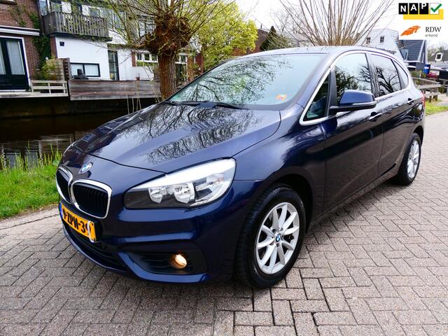 BMW 2-Serie Active Tourer 220i Exe Automaat 192pk Clima Cruise Navi PDC