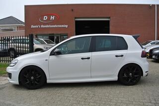 Volkswagen Golf VI