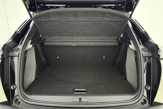 Peugeot E-2008 EV Allure Avantage 54 kWh 100% Elektrisch | Navigatie | Adaptive Cruise control | Camera voor en achter | Climate control | Keyless | Lichtmeta