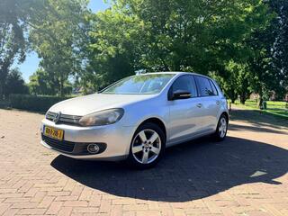 Volkswagen Golf VI