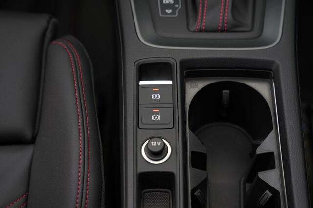 Audi Q3 45 TFSI E S EDITION/MATRIX/LEDER/PANO/SFEER/TREKHAAK
