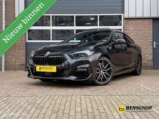 BMW 2-SERIE Gran Coup� 220i M Sport Panodak Kuipstoelen Harman Kardon Virtaul Navi Carplay Camera