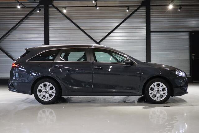 KIA CEE D Ceed Sportswagon 1.0 T-GDi DynamicLine 120pk |LED|Navigatie|Bluetooth|Camera|Dakrails|Lane assist.