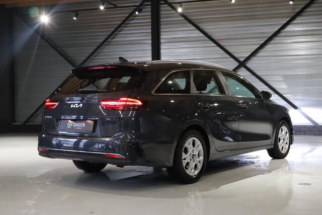 KIA CEE D Ceed Sportswagon 1.0 T-GDi DynamicLine 120pk |LED|Navigatie|Bluetooth|Camera|Dakrails|Lane assist.