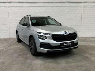 SKODA Kamiq BLACK DOTS