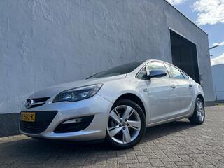 Opel Astra (2009 - 2015)
