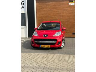 PEUGEOT 107 APK TOT APRIL 2027 I 1E EIGENAAR l AUTOMAAT l DEALER ONDERHOUDEN I