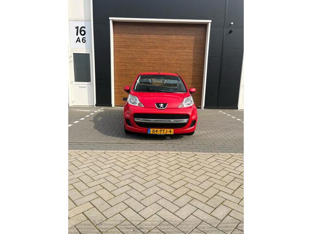 Peugeot 107 APK TOT APRIL 2027 I 1E EIGENAAR l AUTOMAAT l DEALER ONDERHOUDEN I