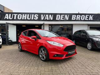 FORD FIESTA 1.6 ST2 182Pk 1e Eigenaar|Clima|Bleutooth|Stoelverw||Recaro|Led|Keyless GO|Lmv|Elek Pakket|Nw Apk