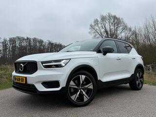 VOLVO XC40 1.5 T4 Recharge R-Design Automaat / Panoramadak / Leder-Alcantara / Camera / Navi / 19