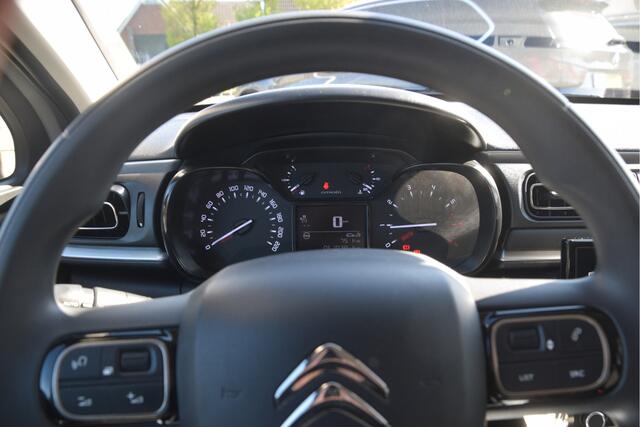 Citroen C3 1.2 PureTech C-Series Carplay | DAB | PDC | Clima | Bluetooth | Cruise | Navi