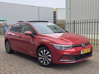 VOLKSWAGEN GOLF 1.0 eTSI Active Aut. Navi-Sfeer-Cam-Carplay