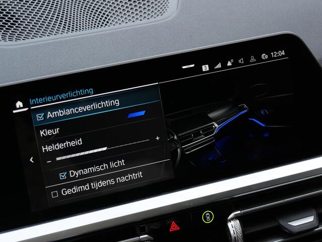 BMW 3-Serie TOURING 330e xDRIVE HIGH EXECUTIVE/ M-SPORT/ PANORAMADAK/ COPILOT PACK/ H&K AUDIO/ TREKHAAK
