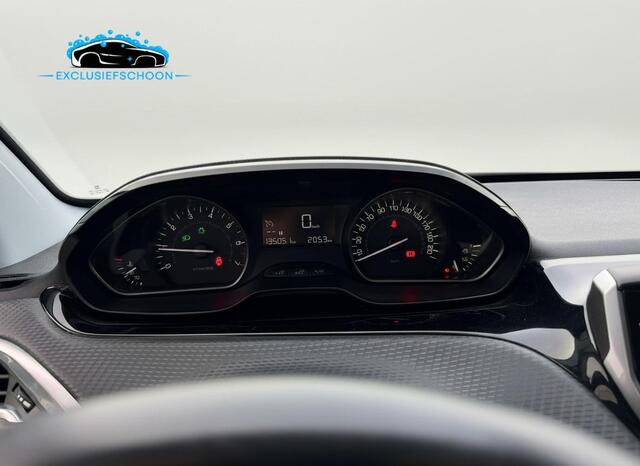 Peugeot 208 1.2 PureTech Blue Lease Allure WINTERSET/GOED-ONDERHOUDEN/NAVI