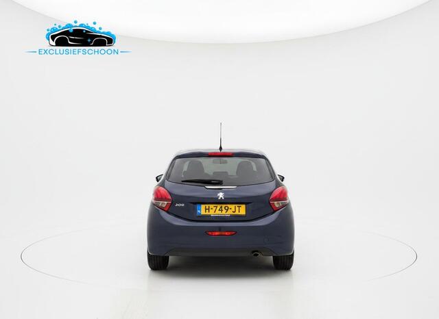Peugeot 208 1.2 PureTech Blue Lease Allure WINTERSET/GOED-ONDERHOUDEN/NAVI