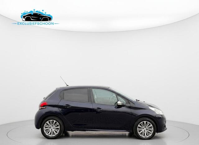 Peugeot 208 1.2 PureTech Blue Lease Allure WINTERSET/GOED-ONDERHOUDEN/NAVI