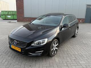VOLVO V60 2.4 D6 AWD Plug-In Hybrid Summum 211.000 Nap Clima Leer Schuifdak Zwart 2013