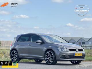 Volkswagen Golf VII