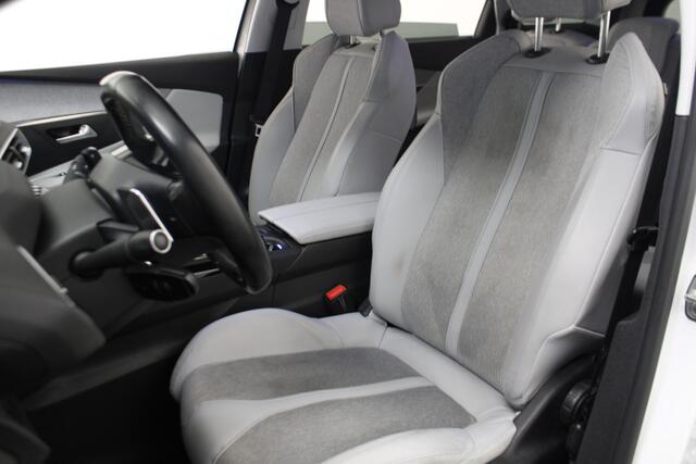 Peugeot 5008 1.2 PureTech Allure |Camera|Navi|