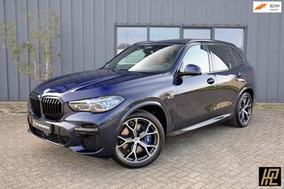 BMW X5 XDrive45e High Executive M Sport * Laser * Pano * Luchtvering * Trekhaak * 21