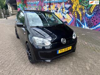 VOLKSWAGEN UP! 1.0 move up! BlueMotion goed onderhouden ijskoude airco perfect rijdend navigatie elektrisch ramen boeken aanwezig