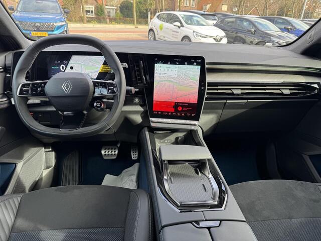 Renault Rafale 1.2 E-Tech 4x4 plug-in hybrid 300 esprit Alpine