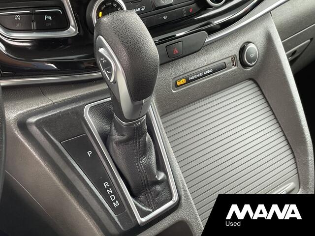 Ford Transit CUSTOM Tourneo 310 2.0 TDCI L2H1 8 persoons Automaat Trekhaak Camera Navi Carplay EX BTW/BPM