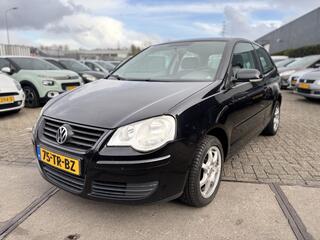 Volkswagen Polo 1.2 Optive NWE APK