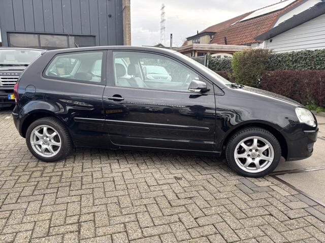 Volkswagen Polo 1.2 Optive NWE APK